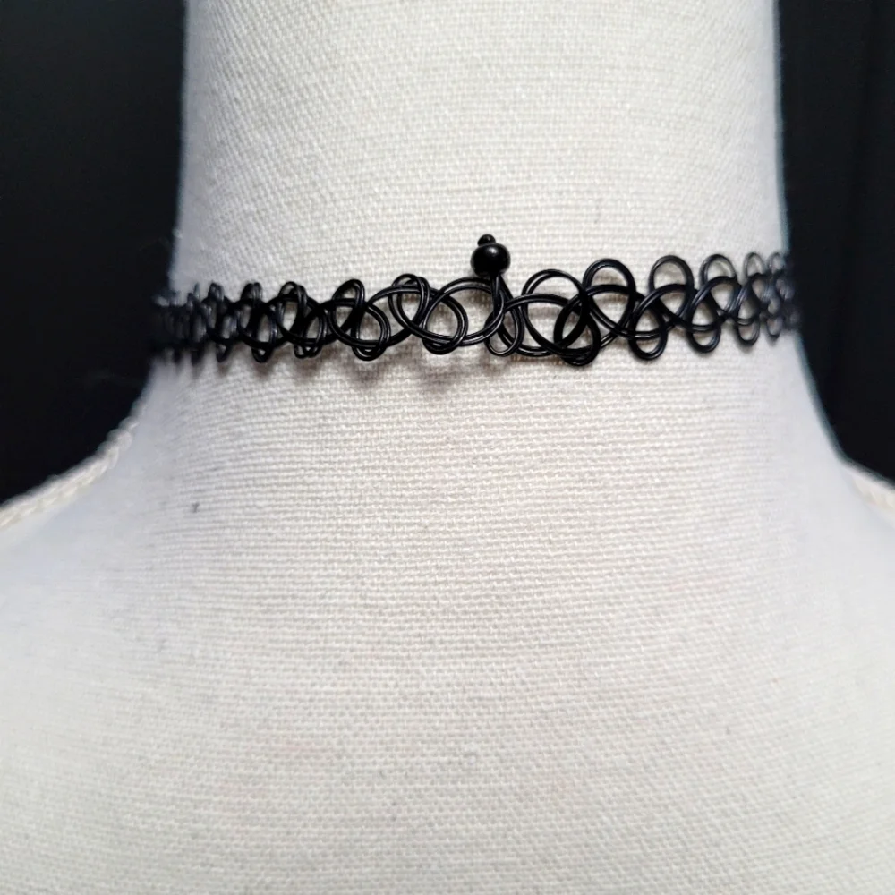Set of 2 black choker necklaces
